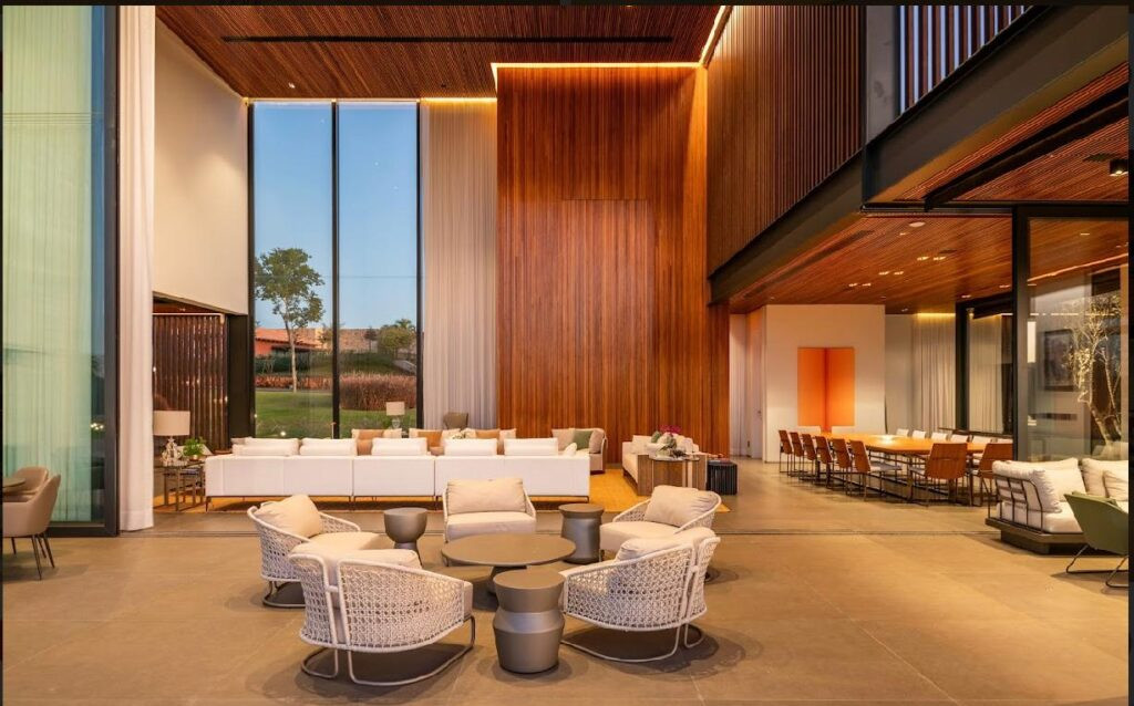 WhatsApp Image 2024-09-19 at 12.59.14 (3)