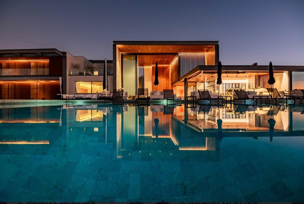 WhatsApp Image 2024-09-19 at 12.59.16 (1)